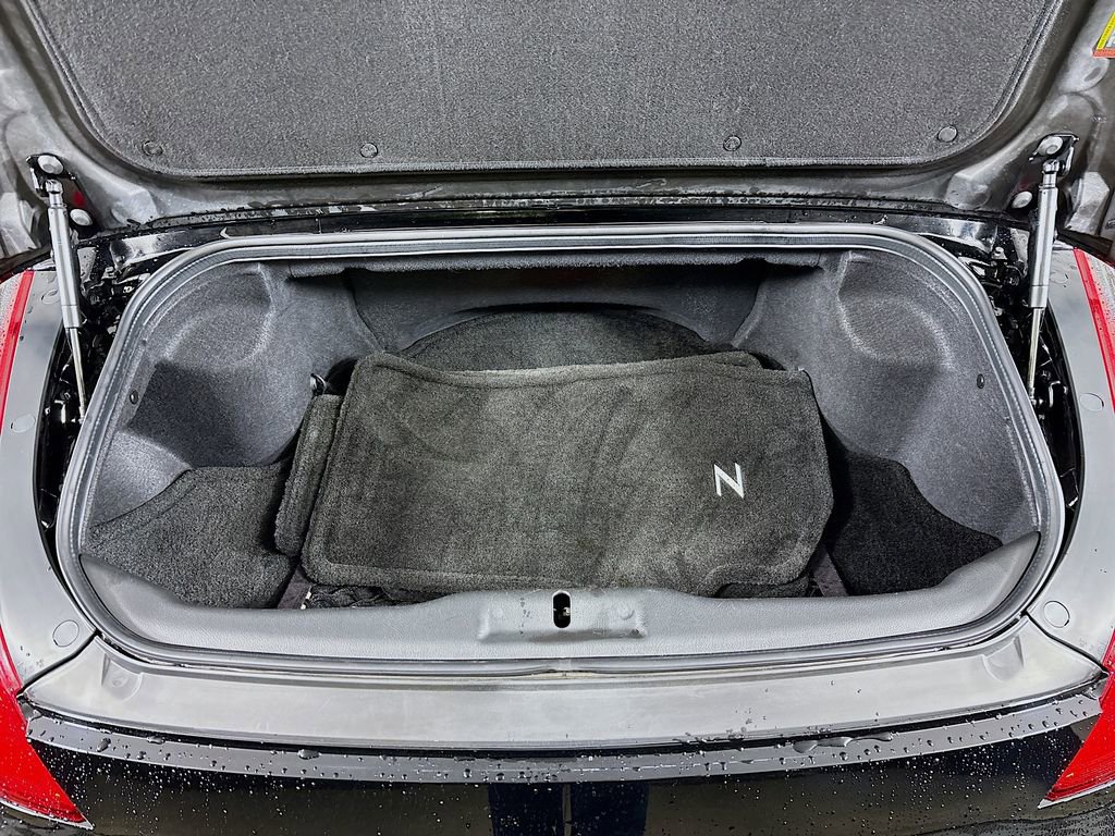 Used 2005 Nissan 350Z Touring image 27
