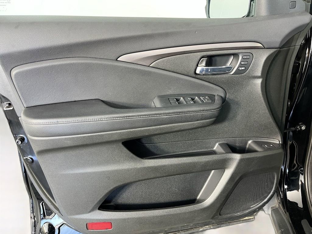 Used 2022 Honda Pilot Special Edition image 26
