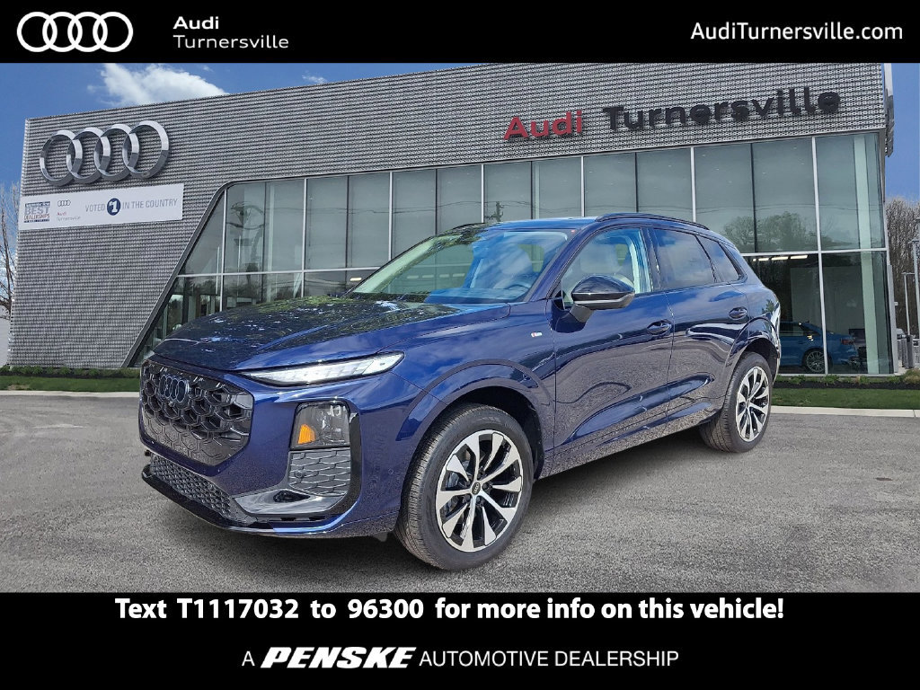 New 2026 Audi Q3 quattro 2.0T AWD/4WD image 1