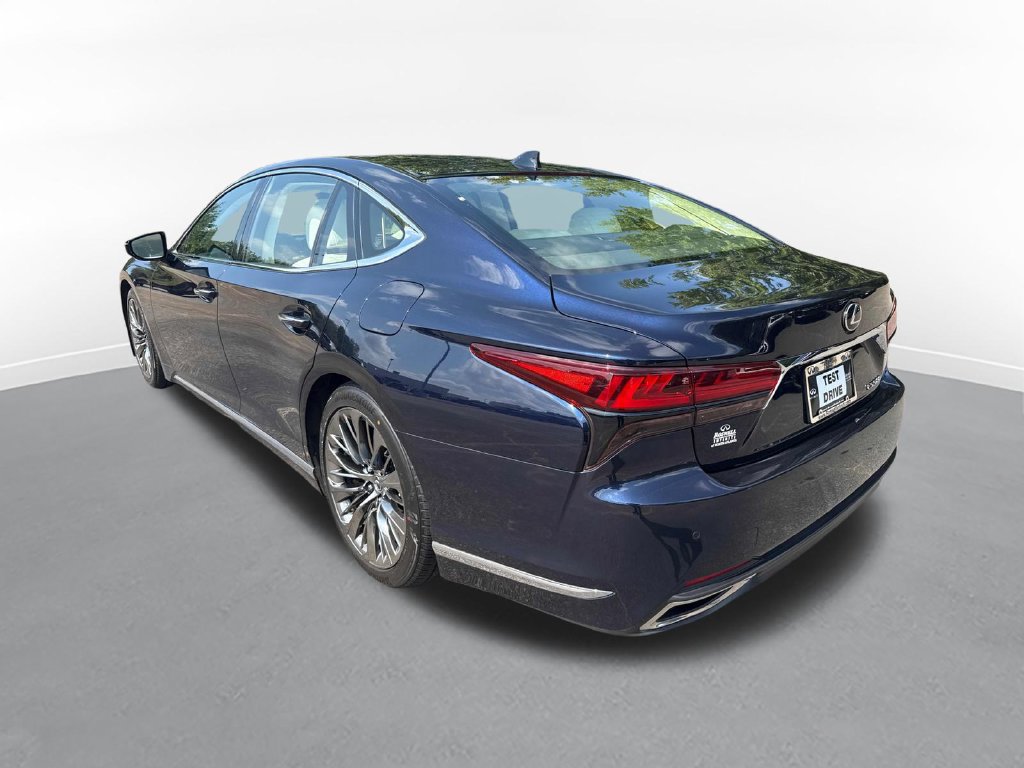 Used 2022 Lexus LS 500 w/ Interior Upgrade Package RWD image 8