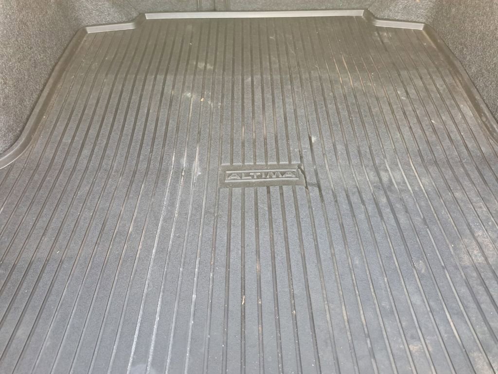 Used 2024 Nissan Altima 2.5 S image 23