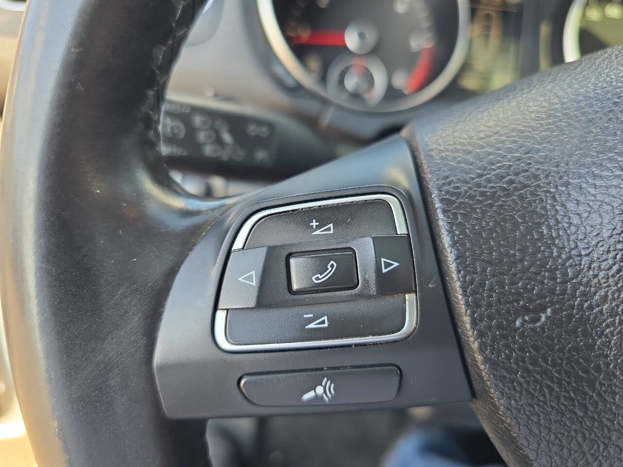 Used 2013 Volkswagen Jetta TDI image 32