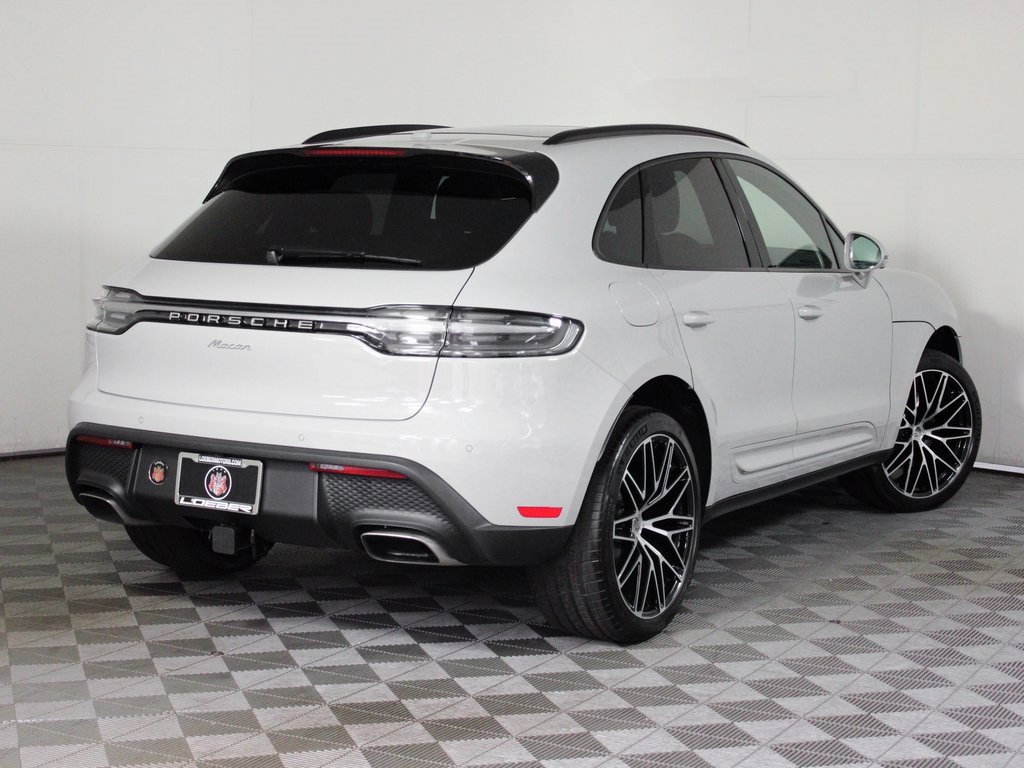 New 2026 Porsche Macan image 7