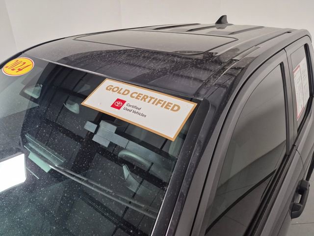 Certified 2024 Toyota Tacoma TRD Off-Road AWD/4WD image 9