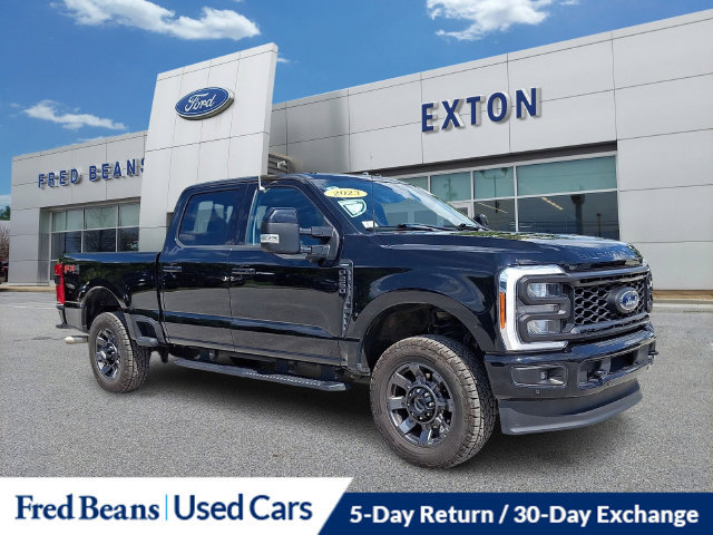 Used 2023 Ford F250 Lariat w/ Lariat Ultimate Package AWD/4WD image 1