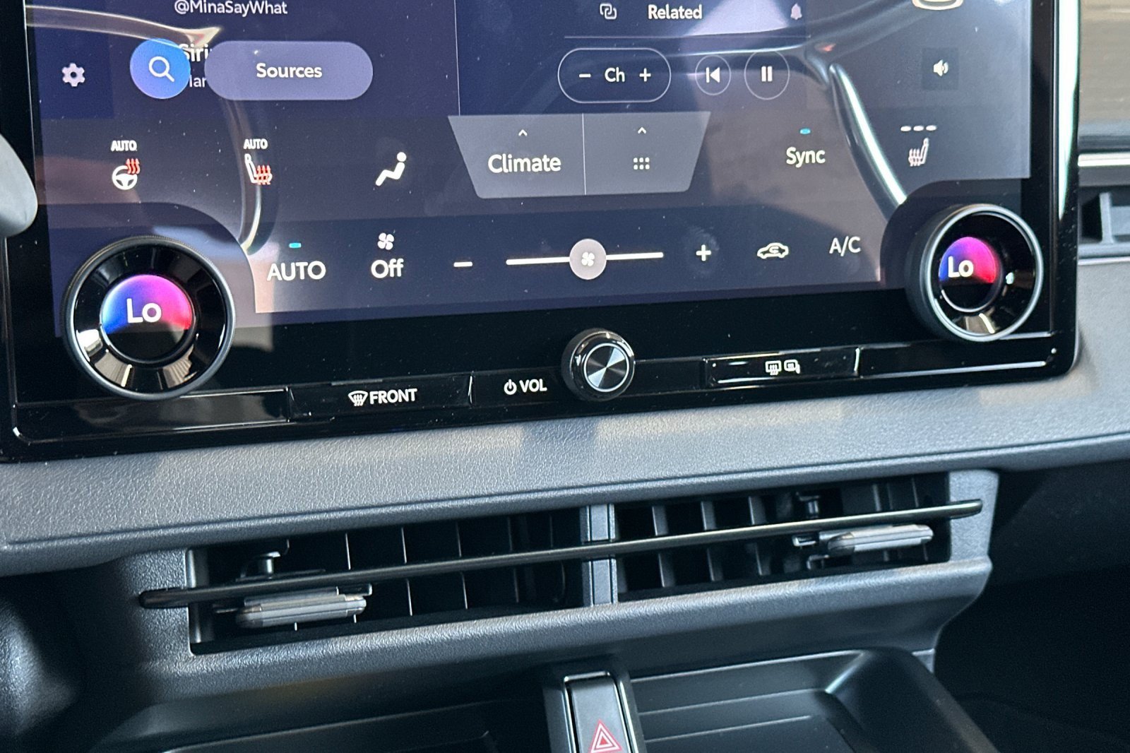 New 2026 Toyota C-HR AWD/4WD image 19