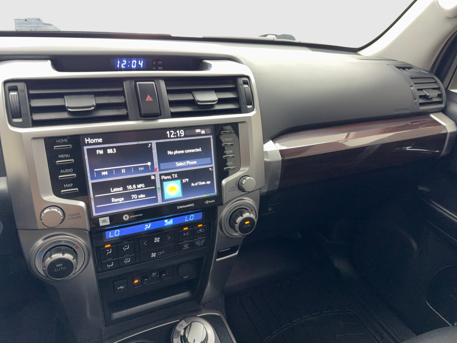 Used 2022 Toyota 4Runner Limited AWD/4WD image 24