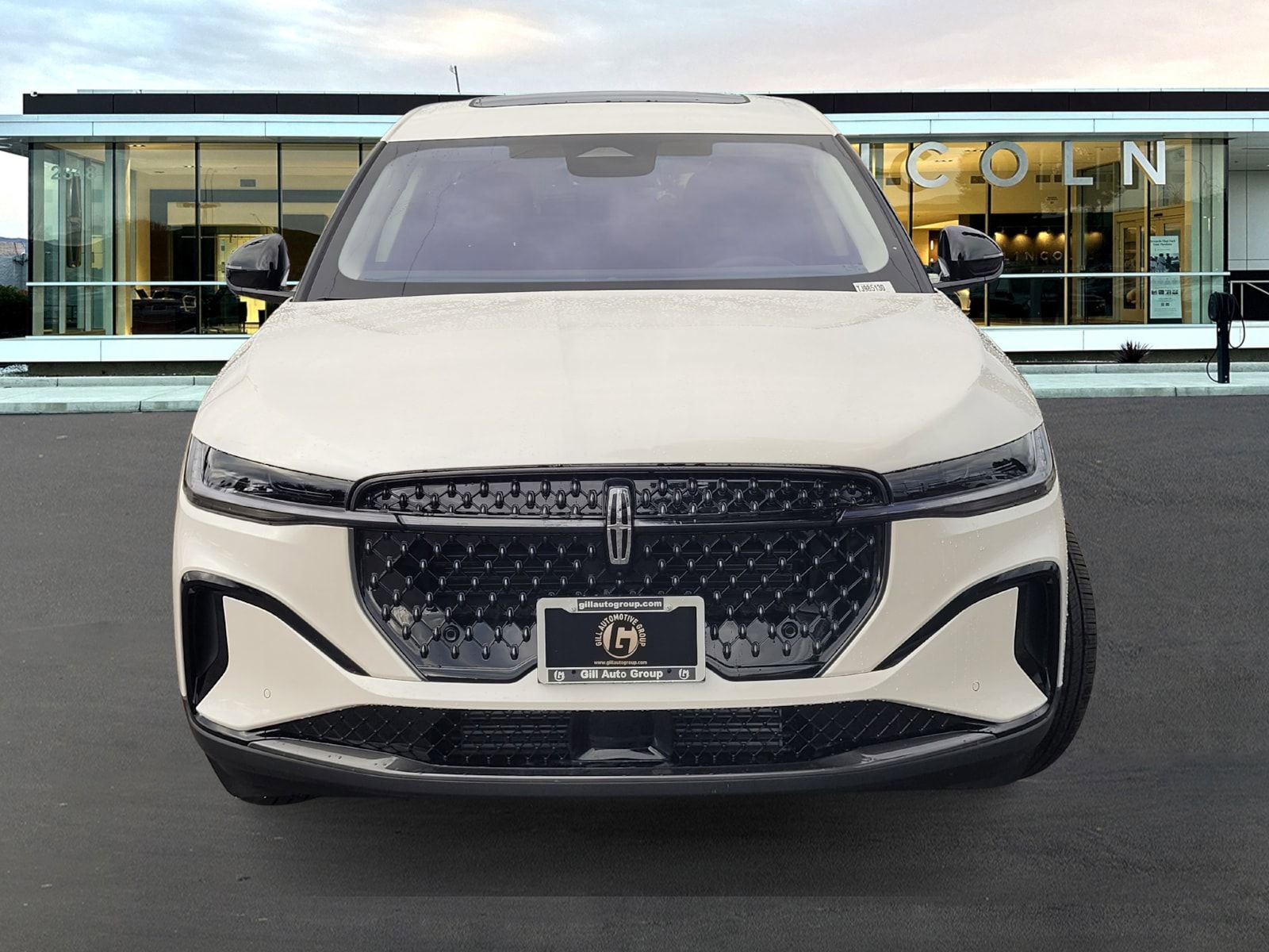 New 2026 Lincoln Nautilus Premier w/ Equipment Group 102A AWD/4WD image 2