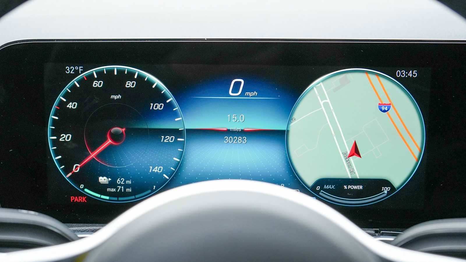 Certified 2022 Mercedes-Benz EQB 300 4MATIC w/ Exclusive Package image 20