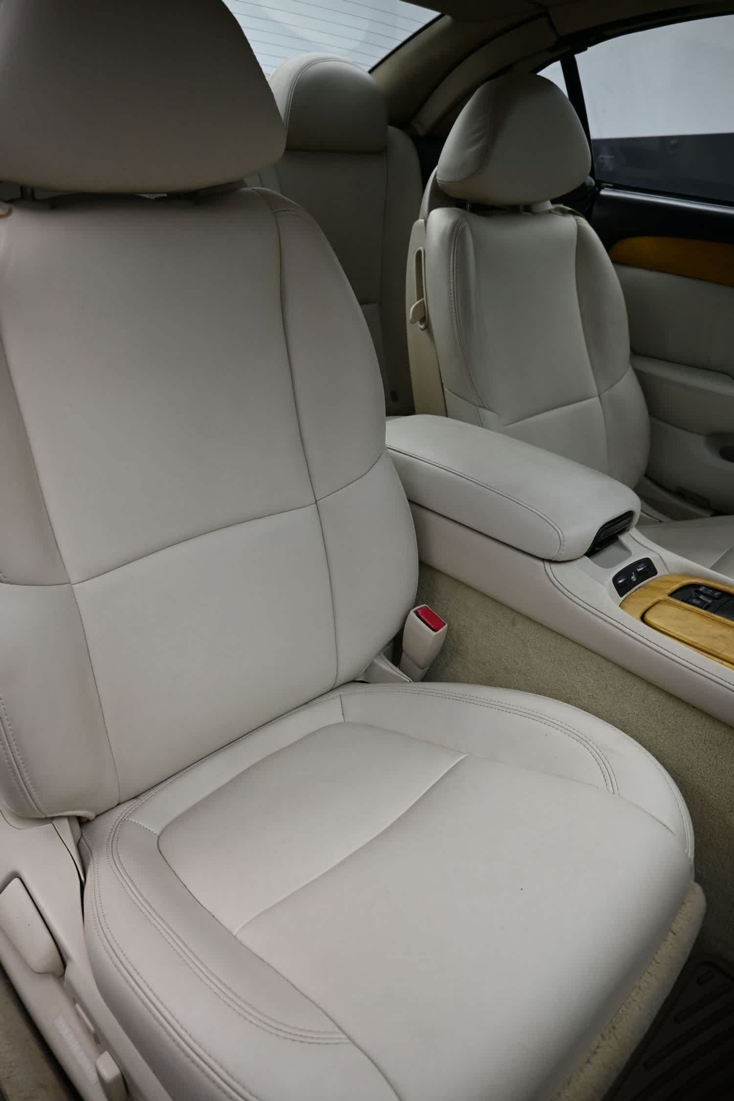 Used 2003 Lexus SC 430 Convertible RWD image 14