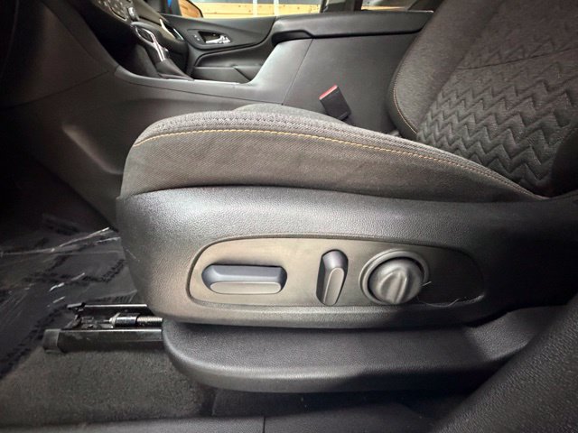 Used 2024 Chevrolet Equinox LT AWD/4WD image 28