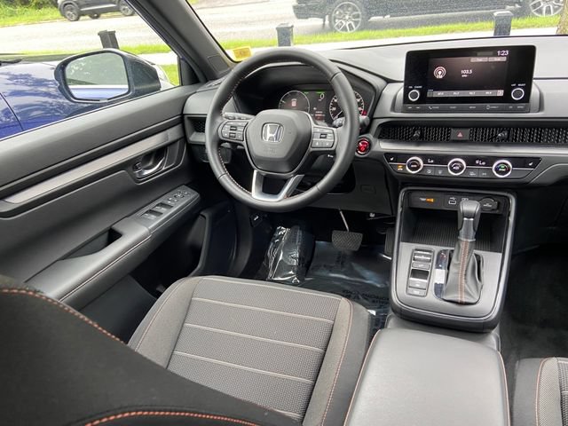 Used 2025 Honda CR-V Sport image 13