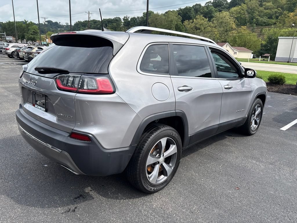 Used 2019 Jeep Cherokee Limited w/ Technology Group AWD/4WD image 5