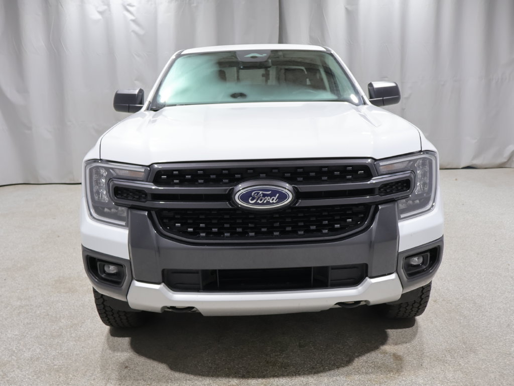 Used 2025 Ford Ranger XLT w/ FX4 Off-Road Package AWD/4WD image 9