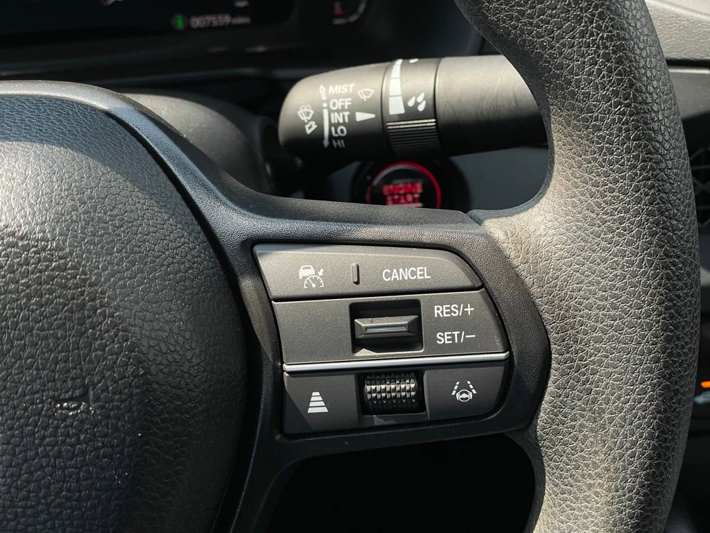 Certified 2025 Honda Accord SE image 14