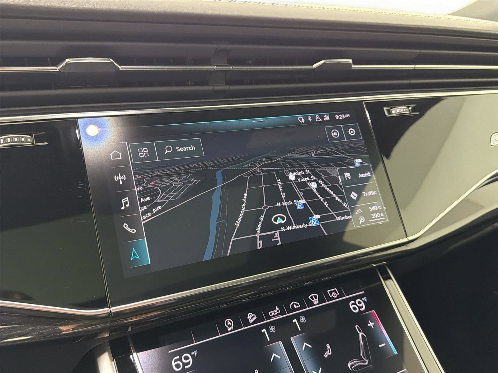Used 2020 Audi Q8 Prestige w/ Prestige Package AWD/4WD image 22