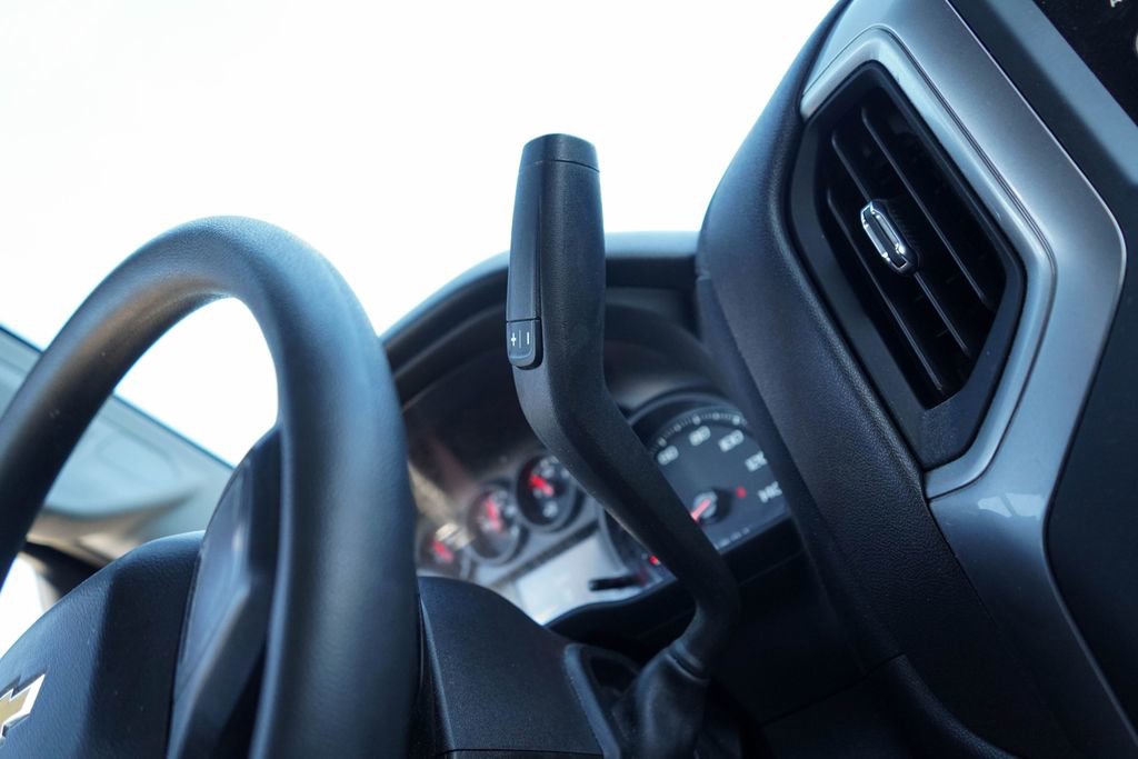 Used 2024 Chevrolet Silverado 1500 Custom RWD image 35