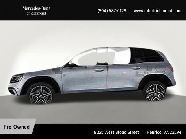 Used 2025 Mercedes-Benz GLB 250 4MATIC image 35