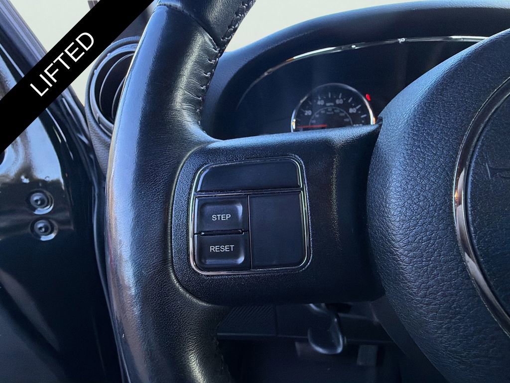 Used 2018 Jeep Wrangler Unlimited Sport S image 16