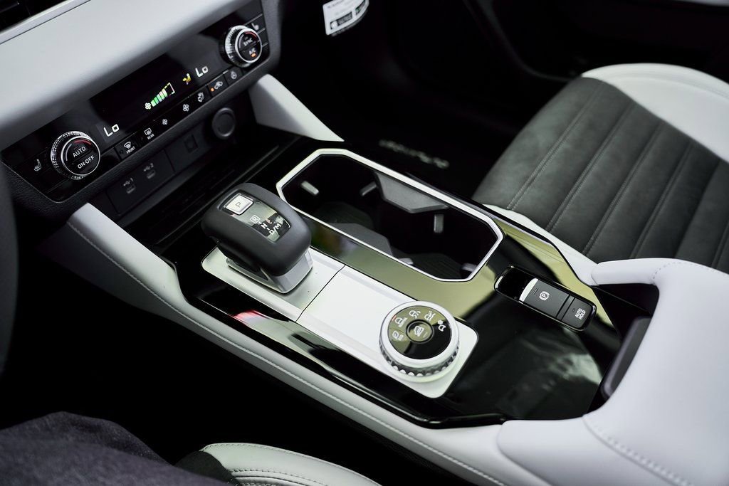 New 2026 Mitsubishi Outlander SE FWD image 45