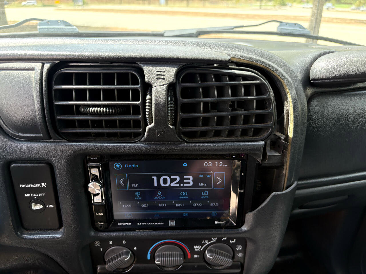 Used 2003 GMC Sonoma SL w/ Convenience Package image 30