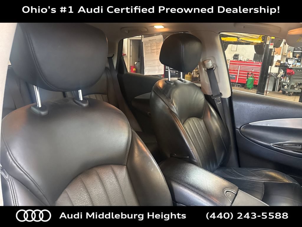 Used 2017 INFINITI QX50 AWD image 17