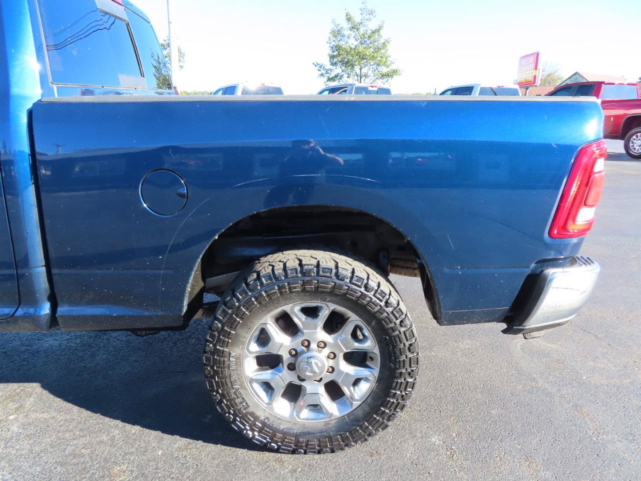 Used 2020 RAM 2500 Big Horn w/ Level 2 Equipment Group AWD/4WD image 16