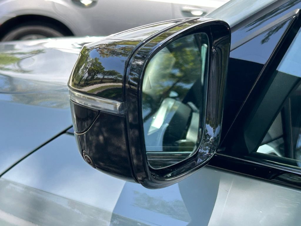 Used 2026 BMW M340i Sedan RWD image 29