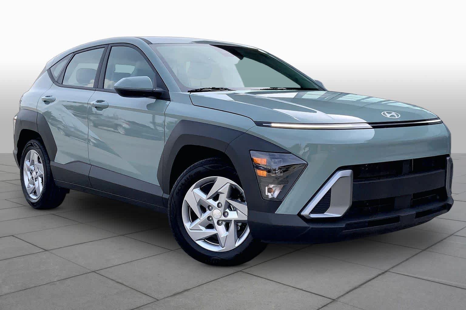 Used 2026 Hyundai Kona SE FWD image 3