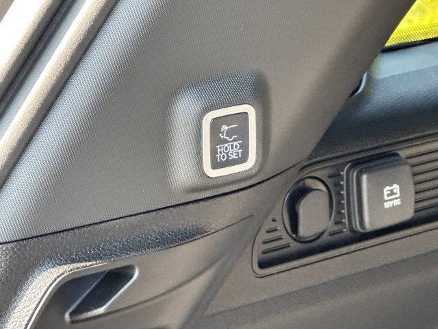 New 2026 Jeep Grand Cherokee Limited w/ Limited Altitude Package AWD/4WD image 17