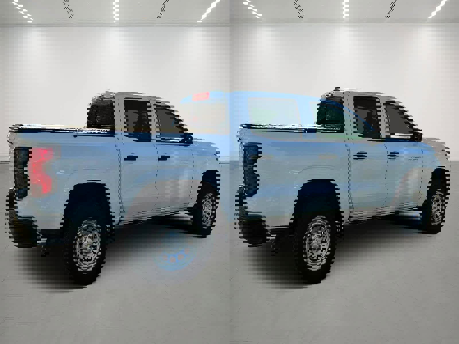 Used 2025 Chevrolet Colorado W/T w/ WT Convenience Package II image 4