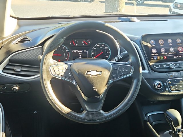 Used 2024 Chevrolet Malibu LT FWD image 11