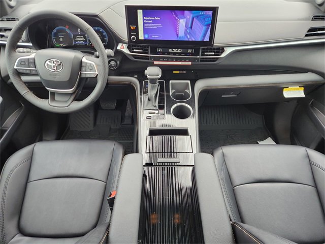New 2026 Toyota Sienna XLE Woodland Edition image 20