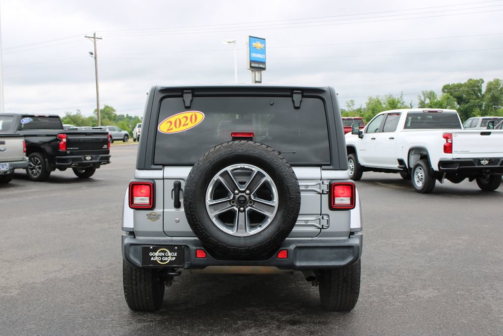 Used 2020 Jeep Wrangler Unlimited Sahara AWD/4WD image 8