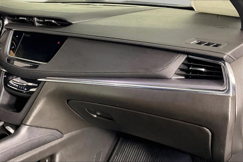 Certified 2022 Cadillac XT5 Luxury FWD image 23