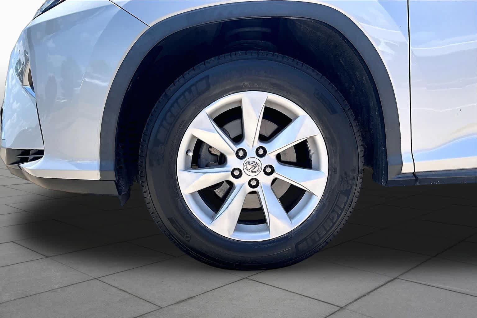 Used 2016 Lexus RX 350 AWD w/ Premium Package image 10