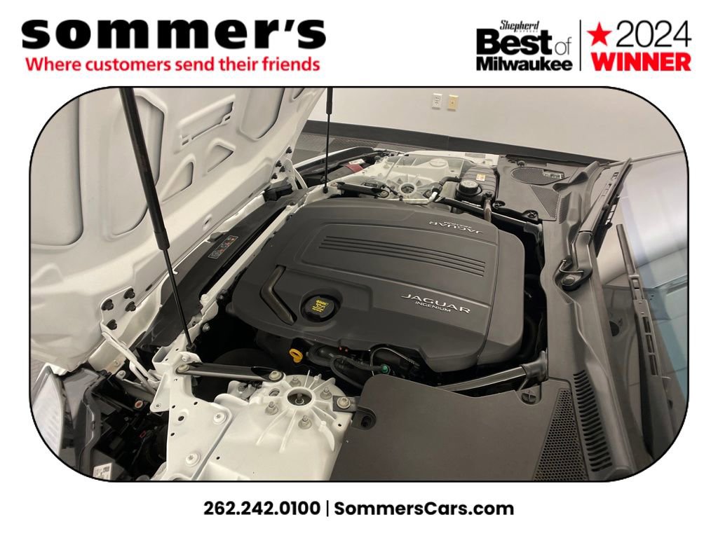 Used 2020 Jaguar F-TYPE Coupe image 18