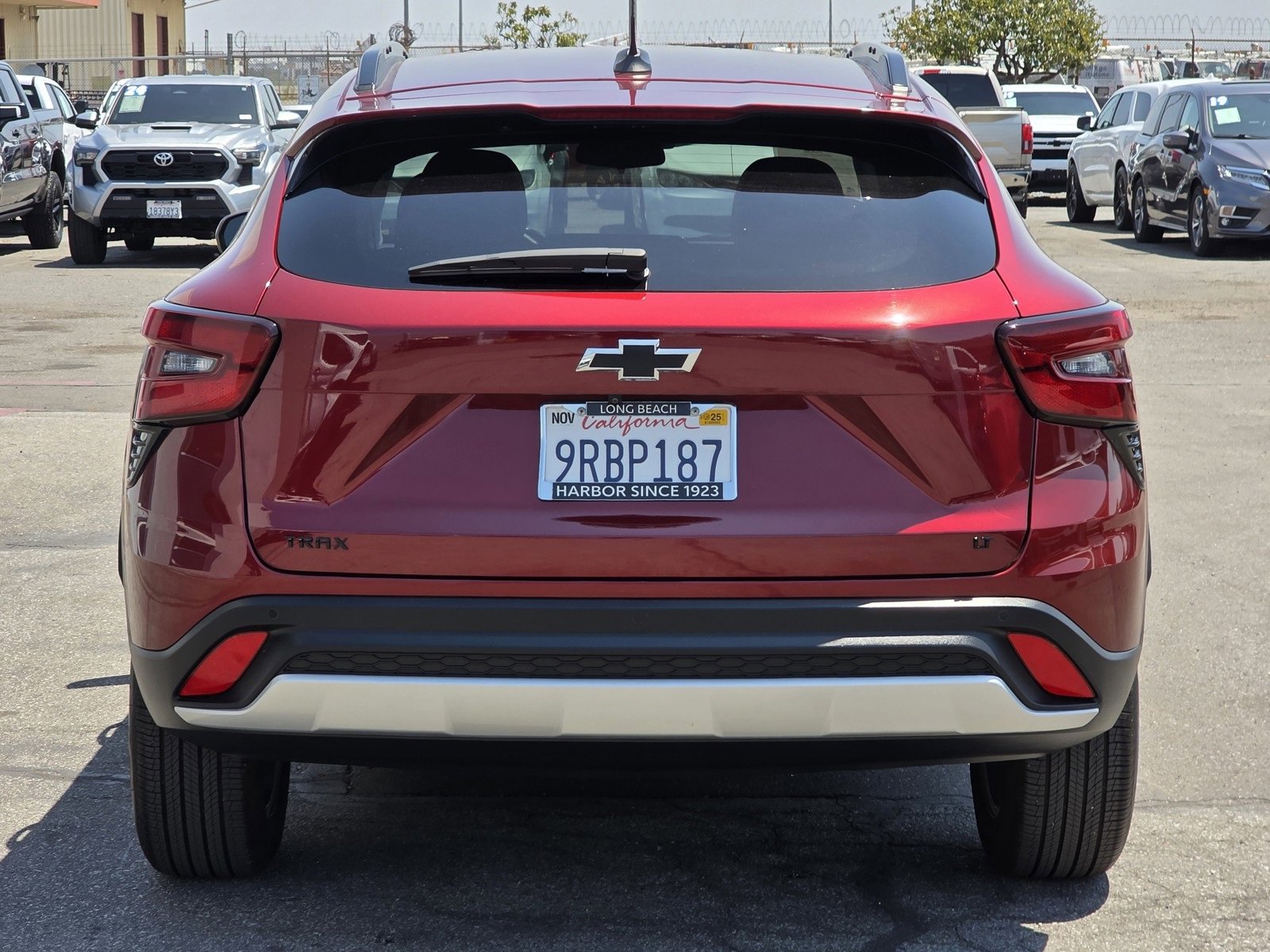 Certified 2025 Chevrolet Trax LT w/ Driver Confidence Package image 7