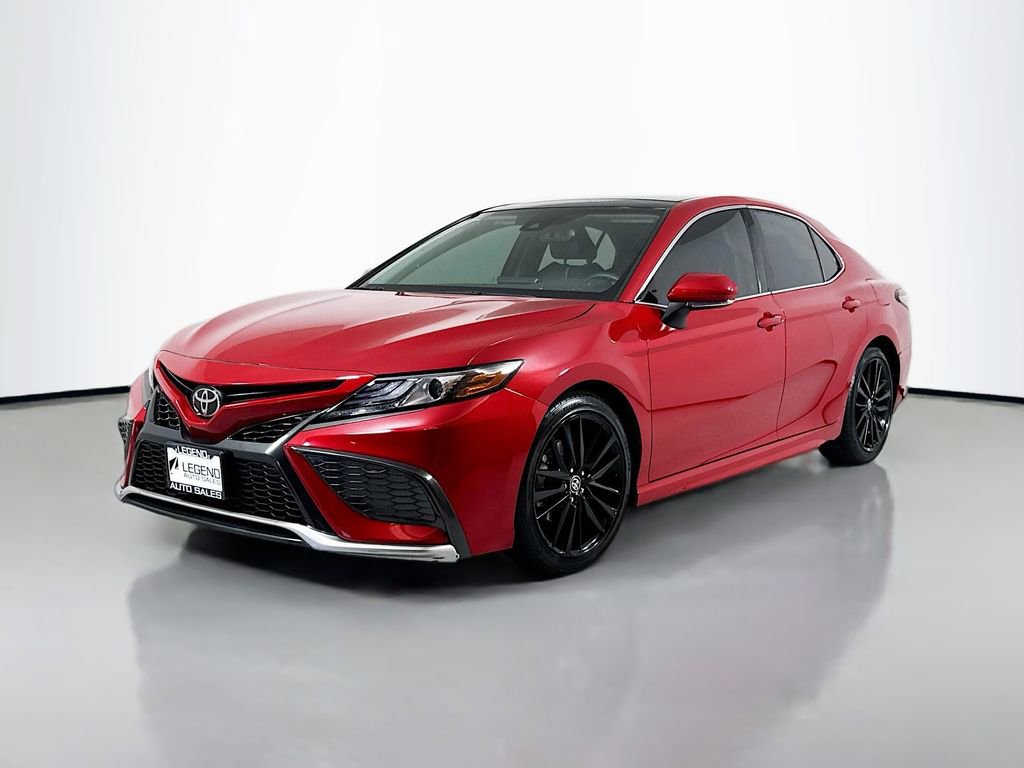Used 2022 Toyota Camry XSE AWD/4WD image 1