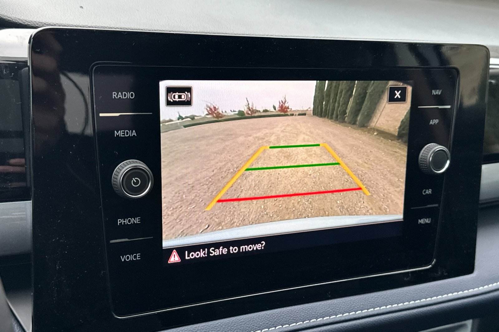 New 2026 Volkswagen Taos SEL image 20