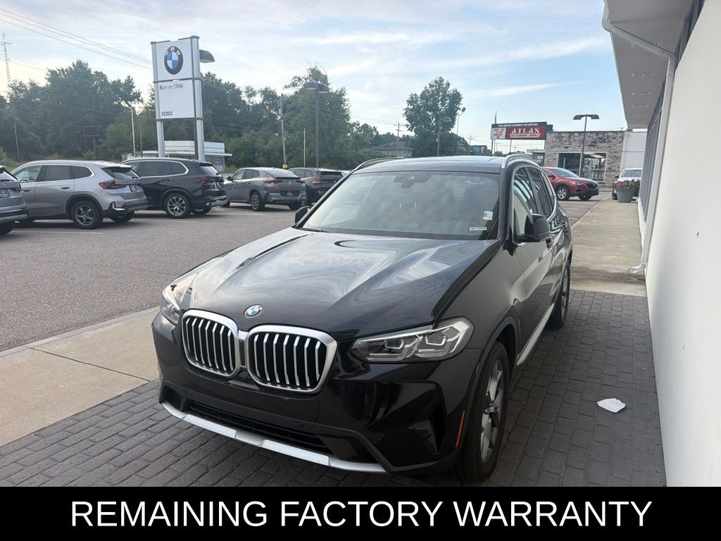 Used 2023 BMW X3 xDrive30i w/ Convenience Package AWD/4WD image 3
