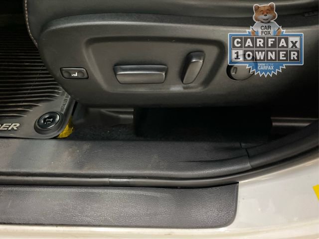 Used 2019 Toyota Highlander XLE image 24