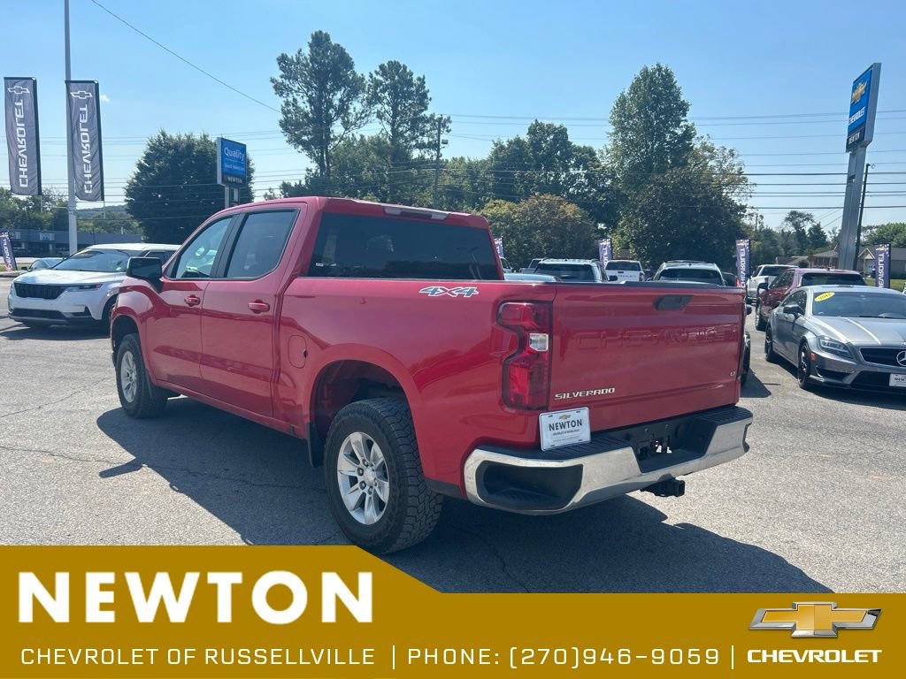 Used 2022 Chevrolet Silverado 1500 LT AWD/4WD image 12