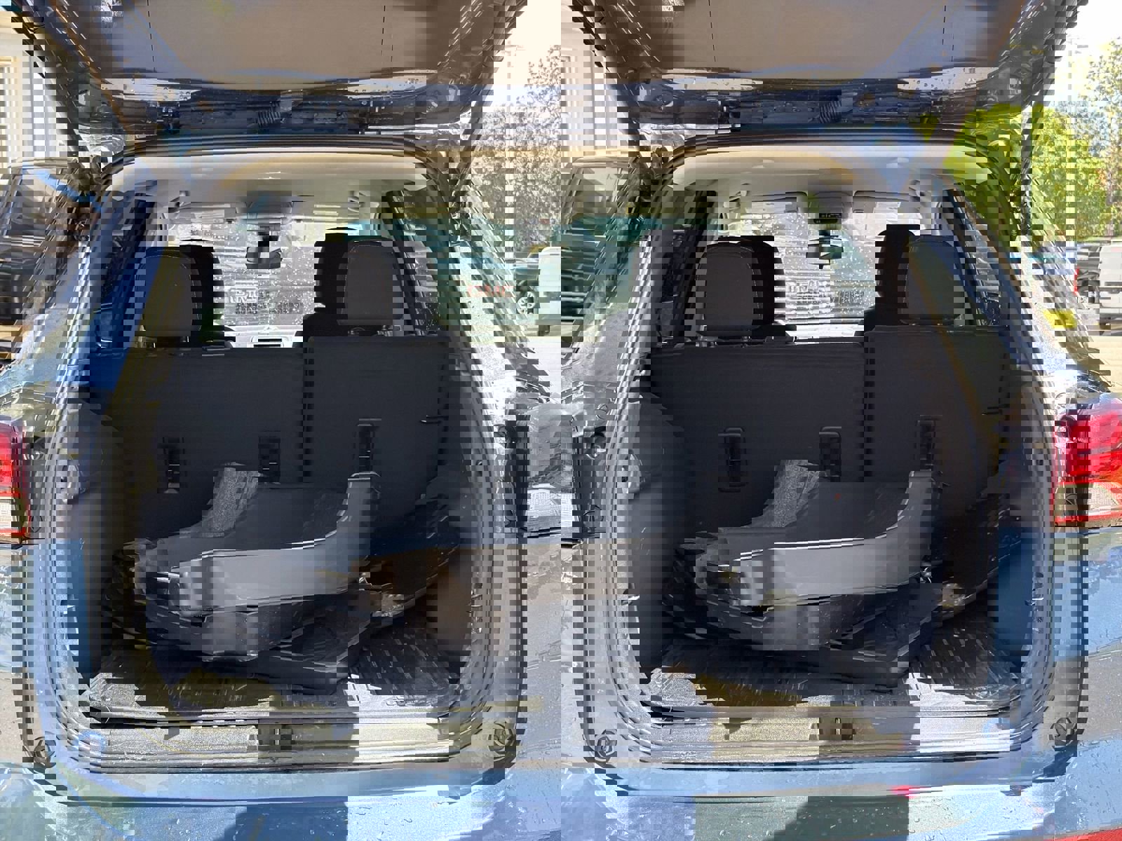 Used 2024 Chevrolet Equinox LT w/ LPO, Floor Liner Package image 31