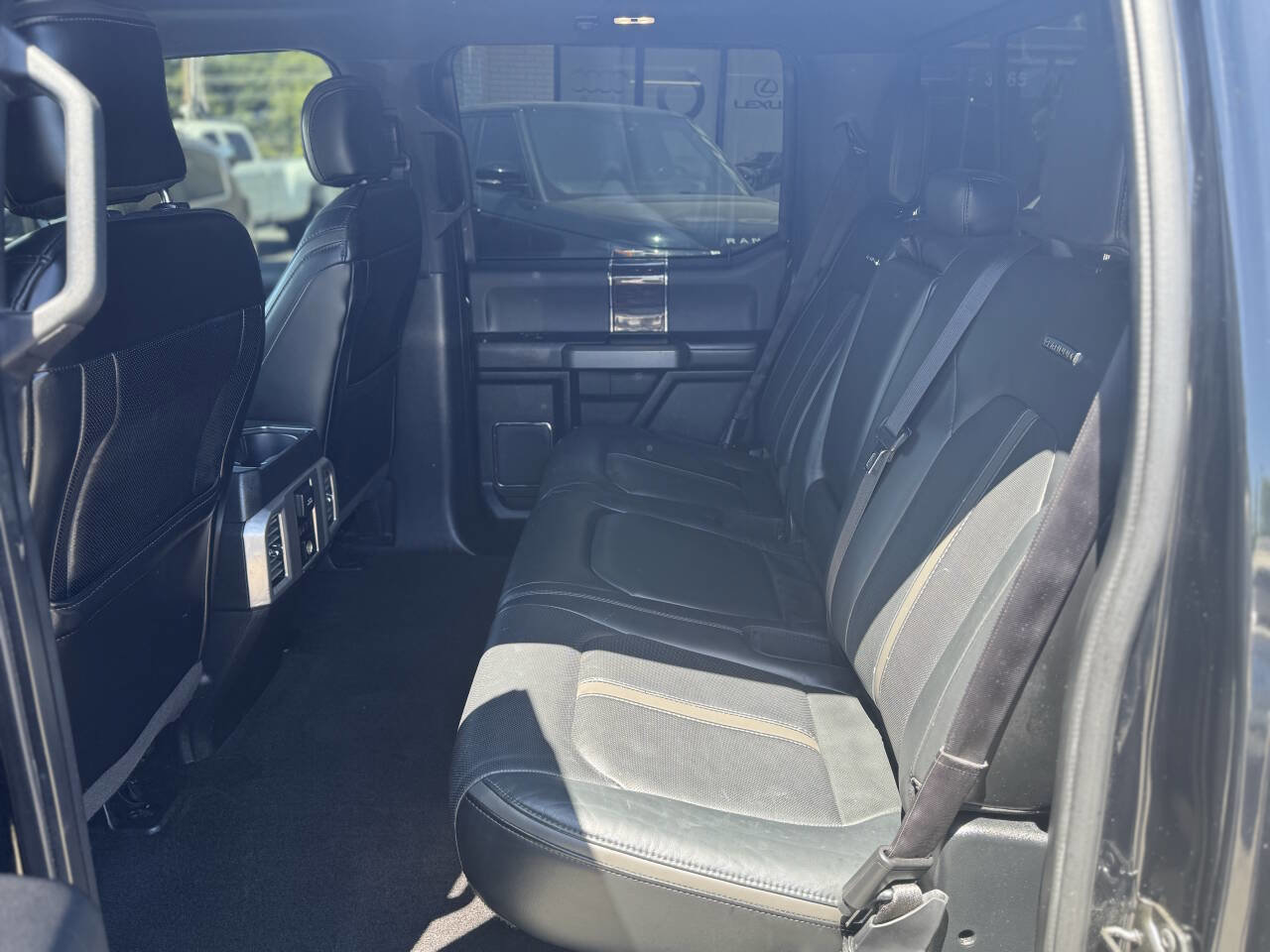 Used 2016 Ford F150 Platinum w/ Equipment Group 701A Luxury AWD/4WD image 16