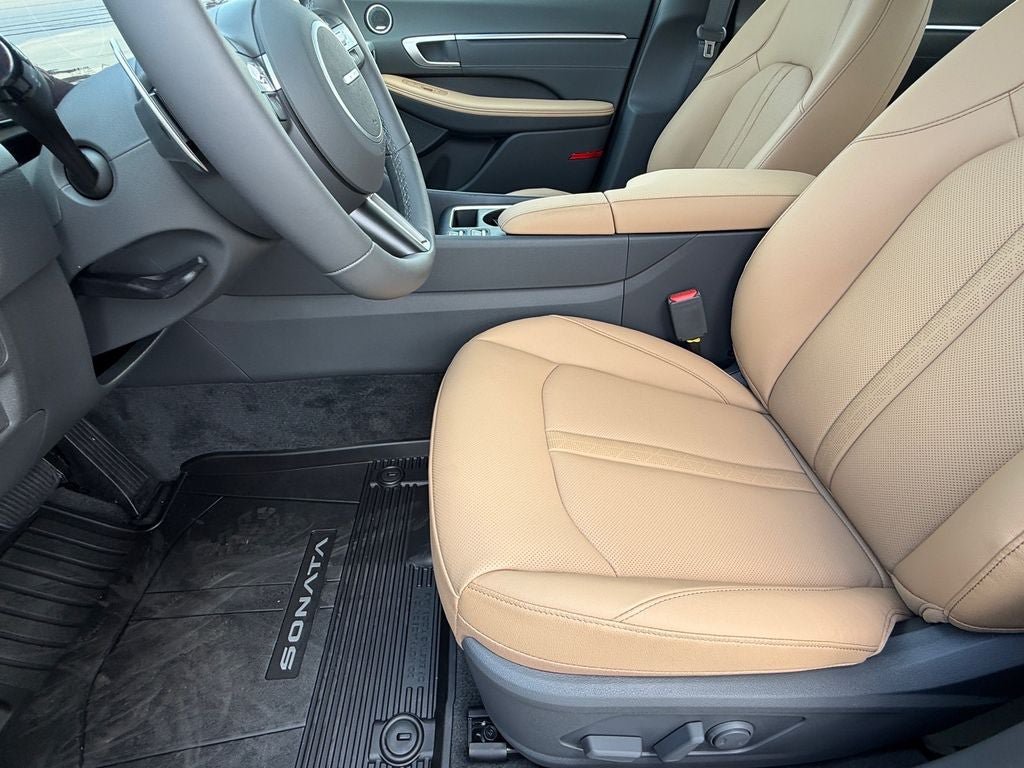 New 2026 Hyundai Sonata Limited FWD image 12