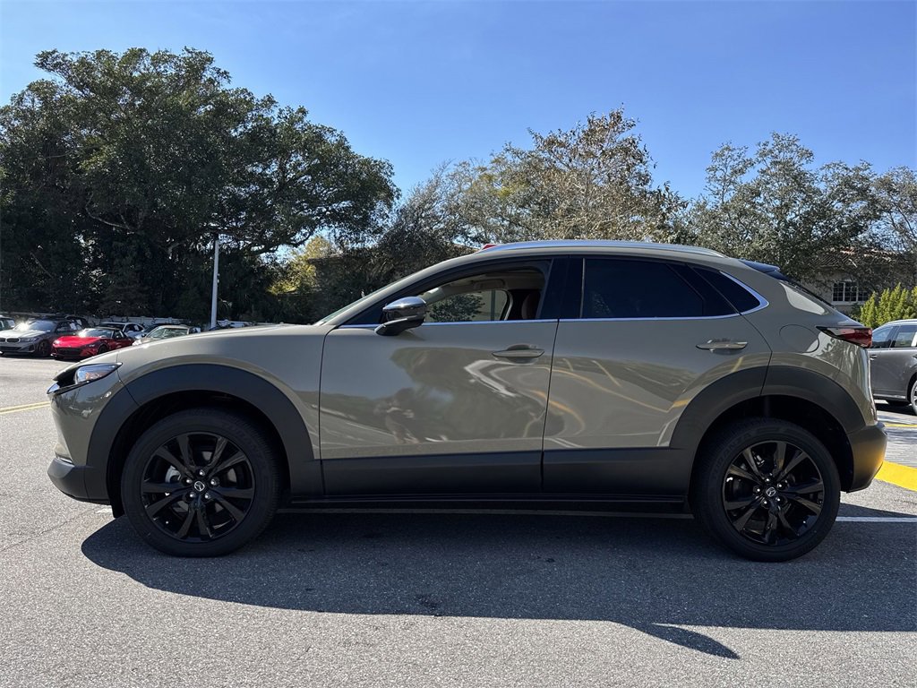 New 2024 MAZDA CX-30 Carbon image 28