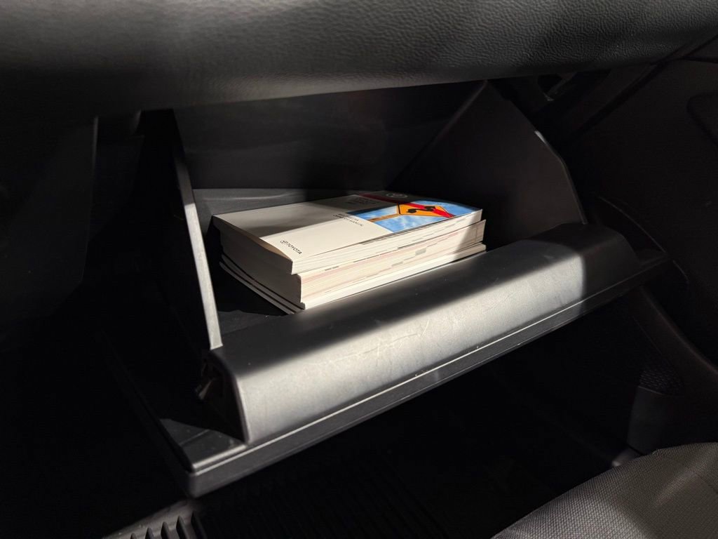 Used 2023 Toyota Corolla LE image 26