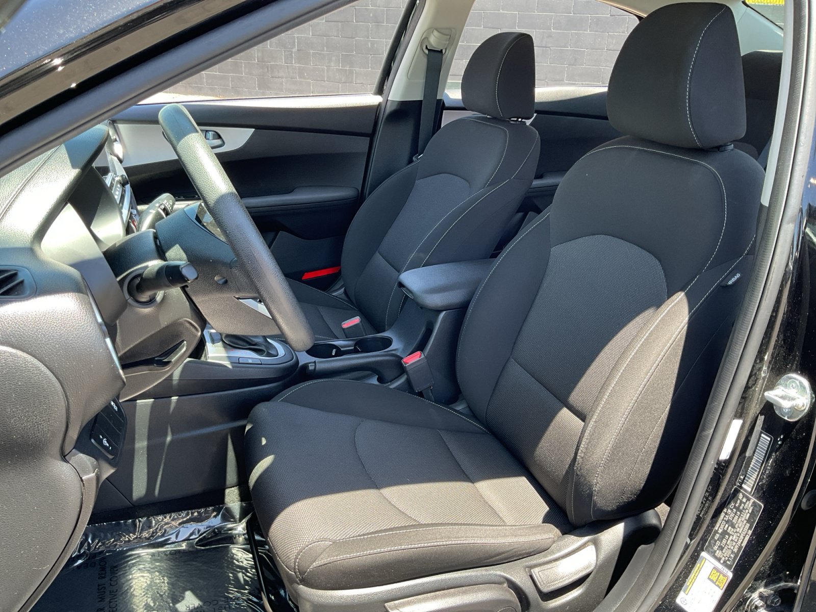 Used 2023 Kia Forte LXS FWD image 18