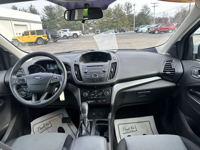 Used 2018 Ford Escape SE image 3